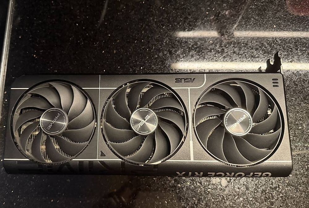 Asus Prime OC Rtx 5080 (Gebraucht) in Zürich für CHF 900 – nur Abholung ...