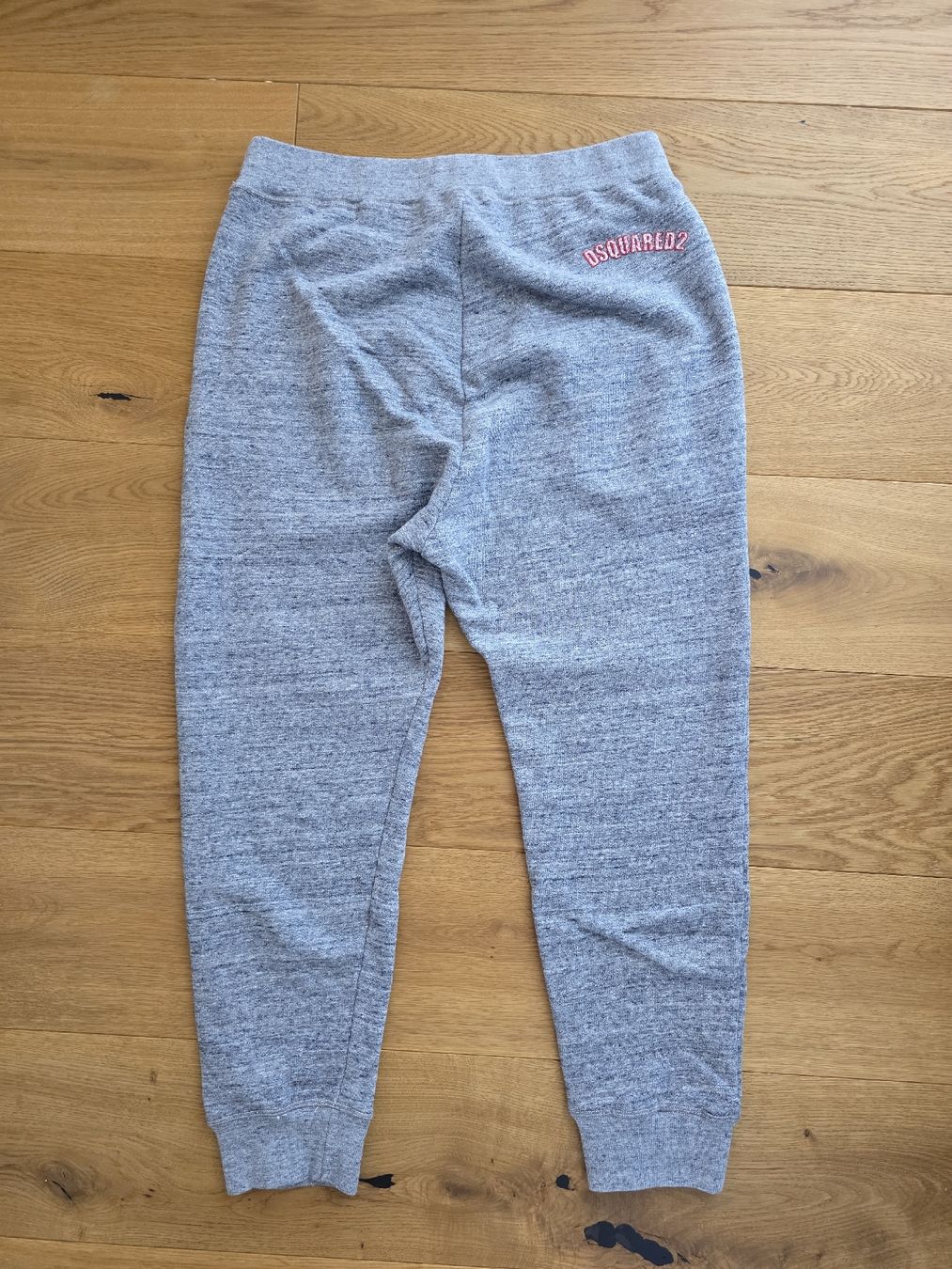 Dsquared2 Hosen: DSQUARED2 Jogginghose Grösse M  – Neu (gemäss Beschreibung) aus Oftringen von JG__4 2
