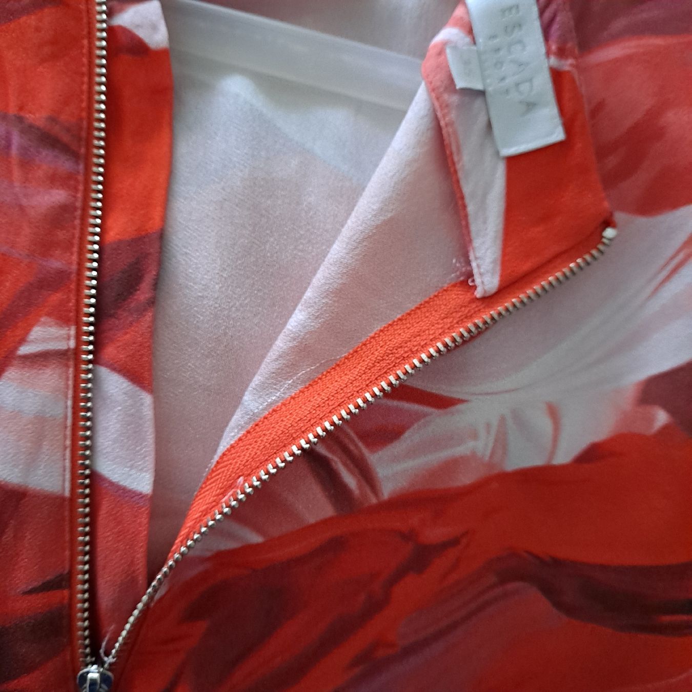 Escada Camicette: Escada Bluse Gr. 36 – Usato da Liestal venduto da Mas-Y-Mas 4