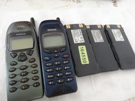 2 ANTIK NOKIA--6110-6150 MIT BATRY-3 NOKIA BATRY-NICHT LÄÜFT
