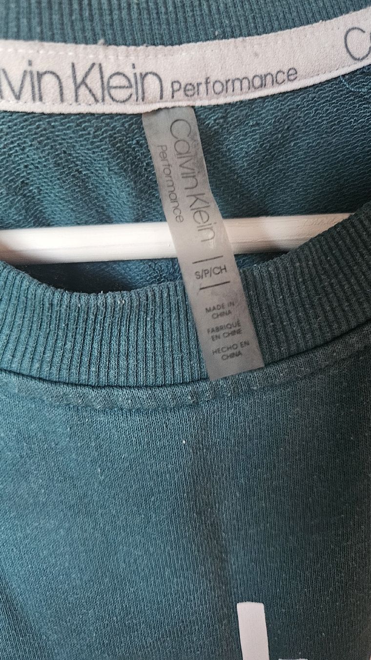 Calvin Klein Pulls & Sweat-shirts: Calvin Klein Pullover, Grösse S – D'occasion à Lippoldswilen par topmodel62 4