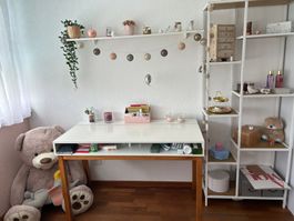 Bureau blanc avec rangement + chaise