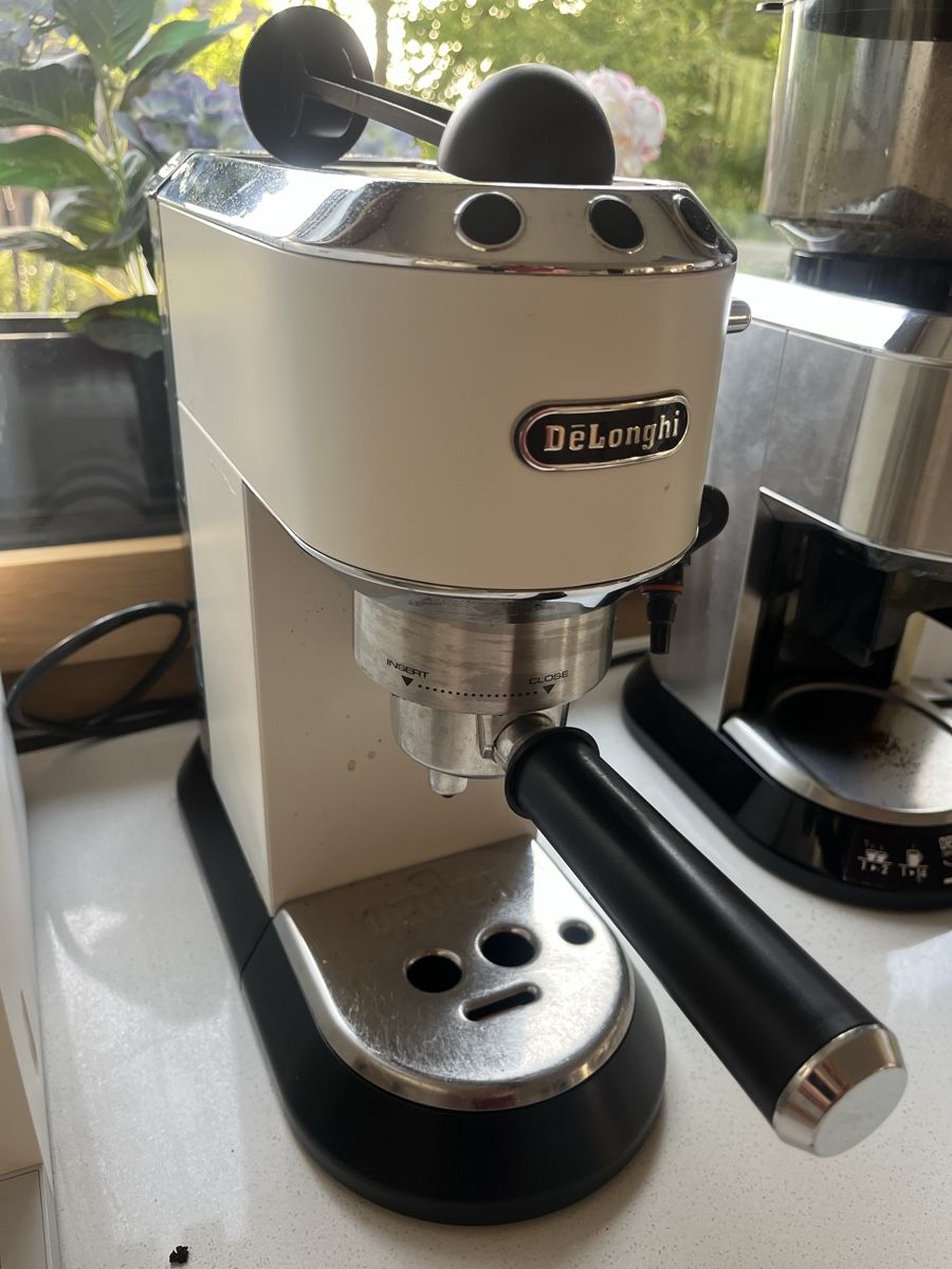 De'Longhi Macchine per caffè & Macchine per espresso: De'Longhi Dedica Kaffeemaschine  – Usato da Maur venduto da patleim 1