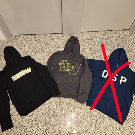 Kapuzenpullover Hoodie 2 Stück Gr. M (176)