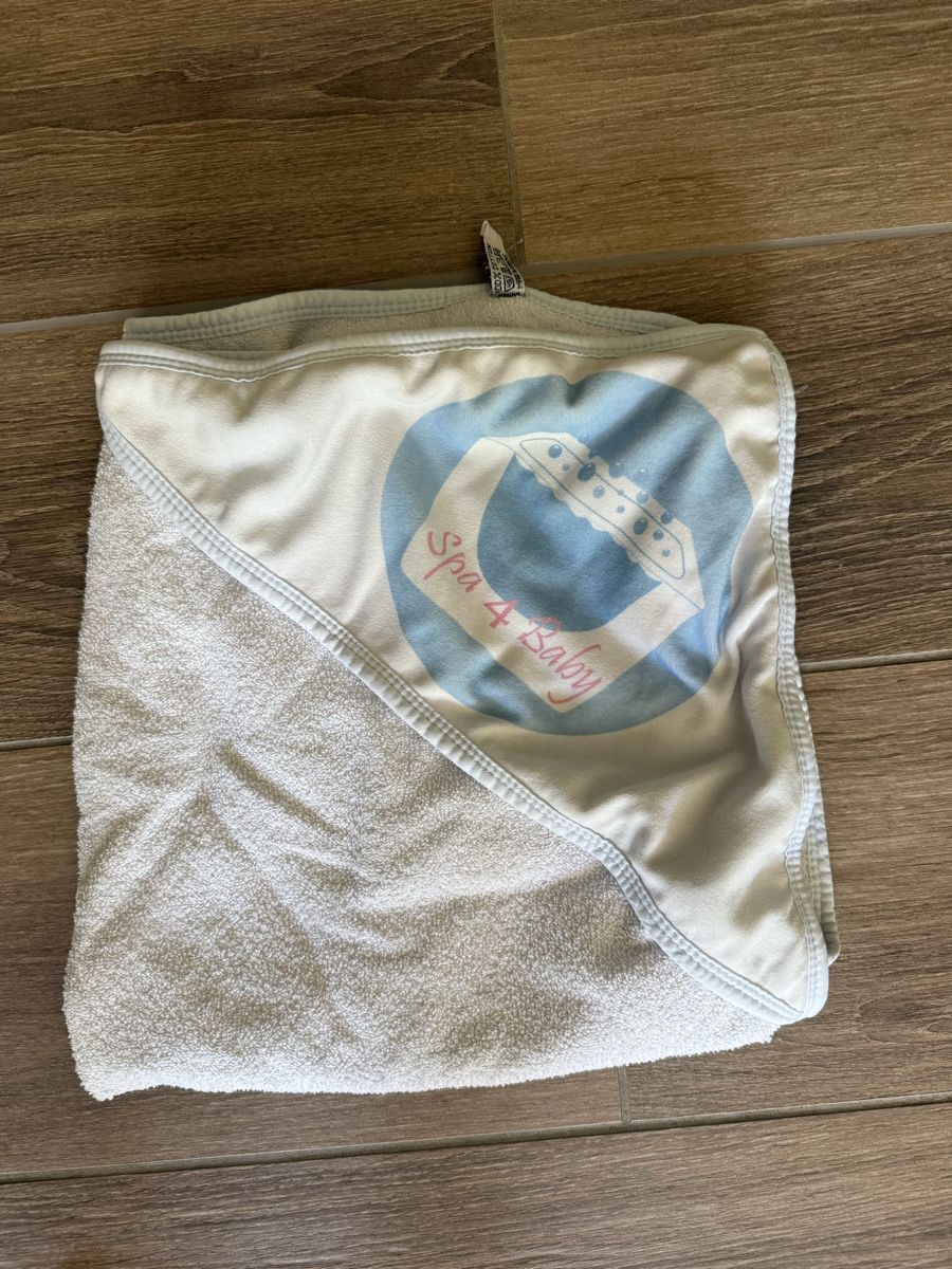 Badetücher: Babyhandtuch – Gebraucht aus Aarau von Jhahn