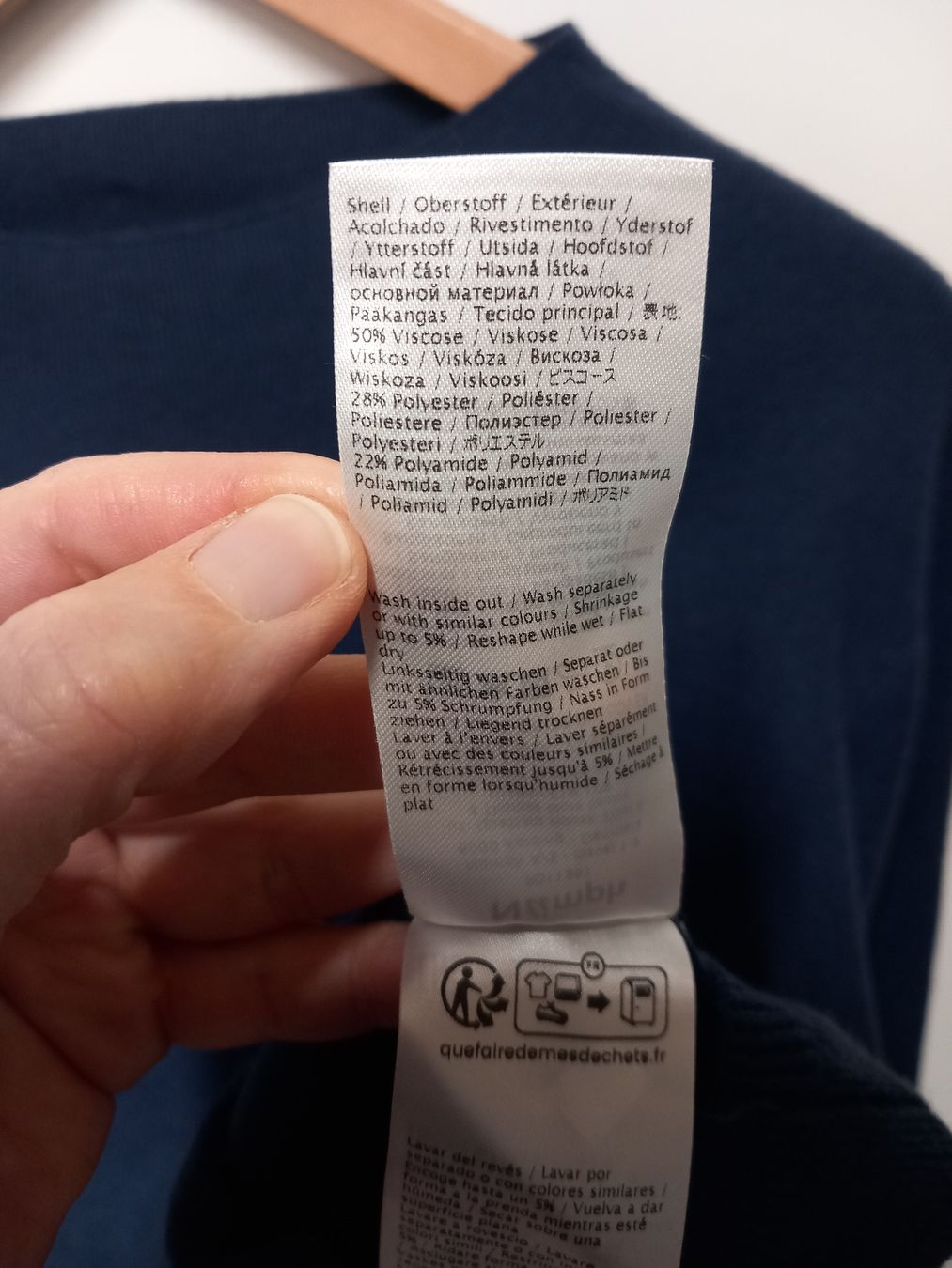 Maglioni & Felpe: Nümph Crop-Pullover Gr.L, marine, top Zustand, Viscose-Mix – Nuovo (secondo la descrizione) da Gwatt (Thun) venduto da umwelt-brocki 5