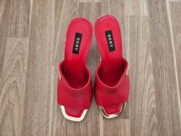 DKNY Bronx Pantolette in Rot, Grösse 37