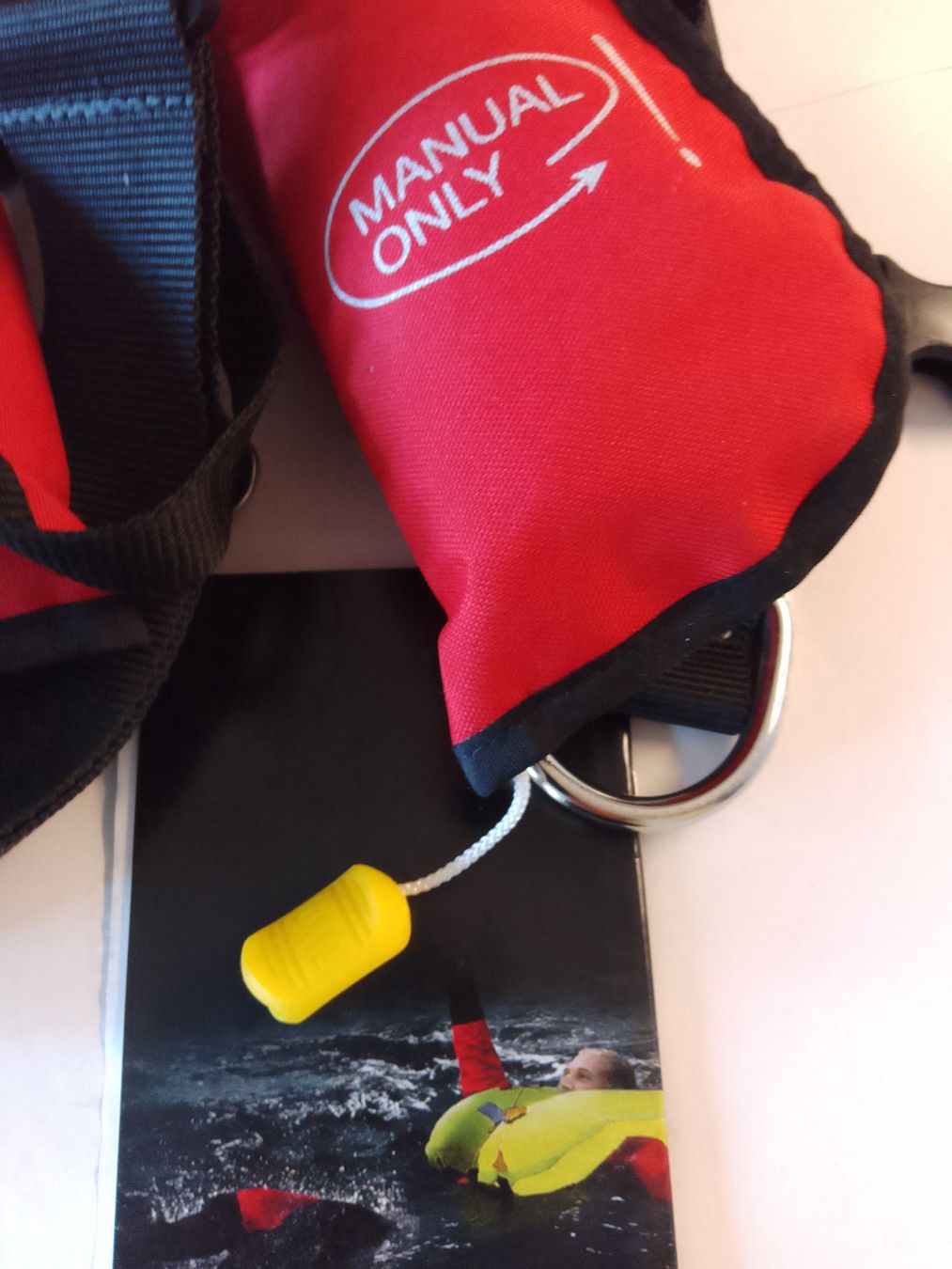 Gilets de sauvetage: Rettungsweste – D'occasion à St. Gallen par Gordiano 1