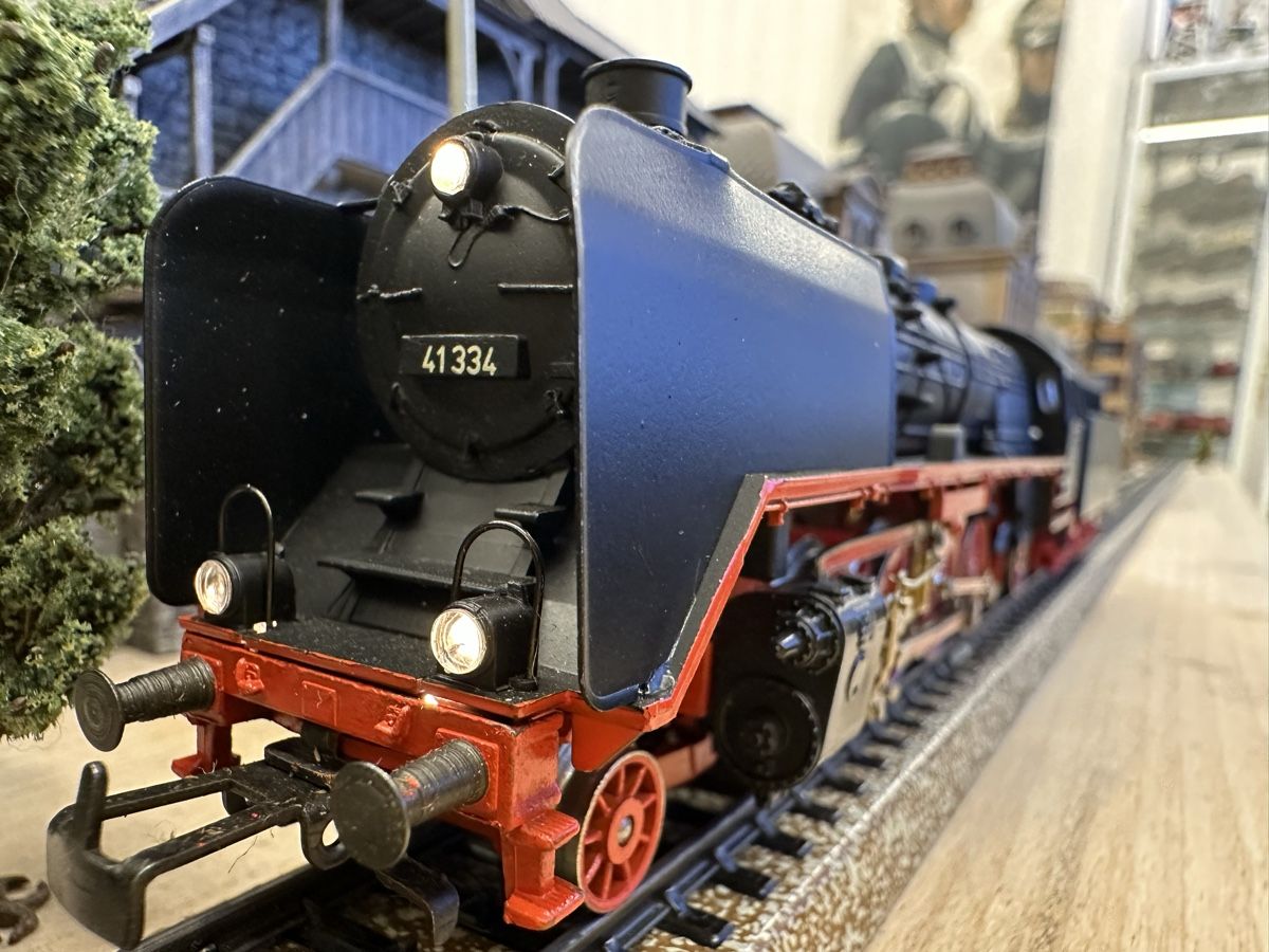 Märklin Modellini di ferrovie: Märklin 3082 DB BR 41 analog – Usato da Lupsingen venduto da New-Haven