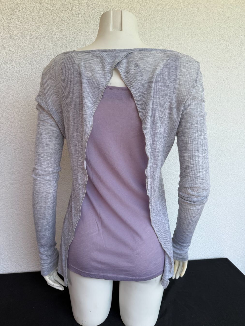 T-Shirts: Ensemble superposé Sita Murt à dos ouvert - Taille S/M – Gebraucht aus Nyon von ana_spw2 1