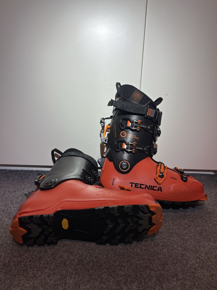 Tecnica Herrenschuhe: Tecnica skitourenshuhe ZERO-G – Gebraucht aus Pontresina von cli_g8qv 1
