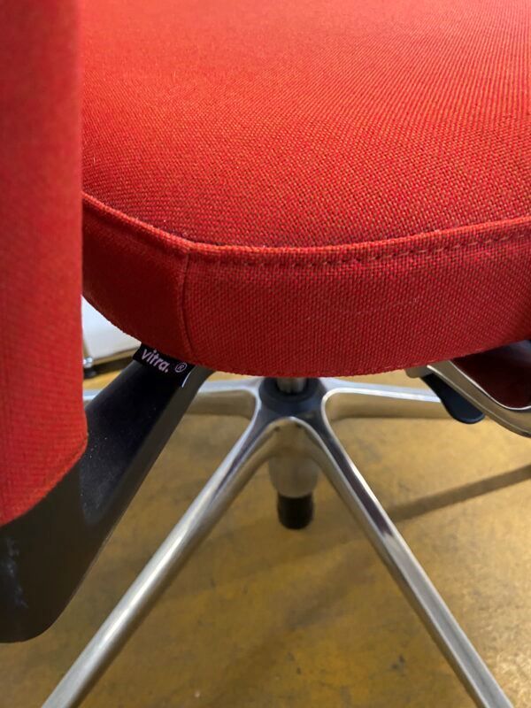 Vitra Sedie: VITRA ID TRIM – Usato da St. Gallen venduto da MSMoebelhandel 1