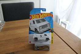 Hot Wheels HW Art Cars 2023 70s VAN 2/10 L