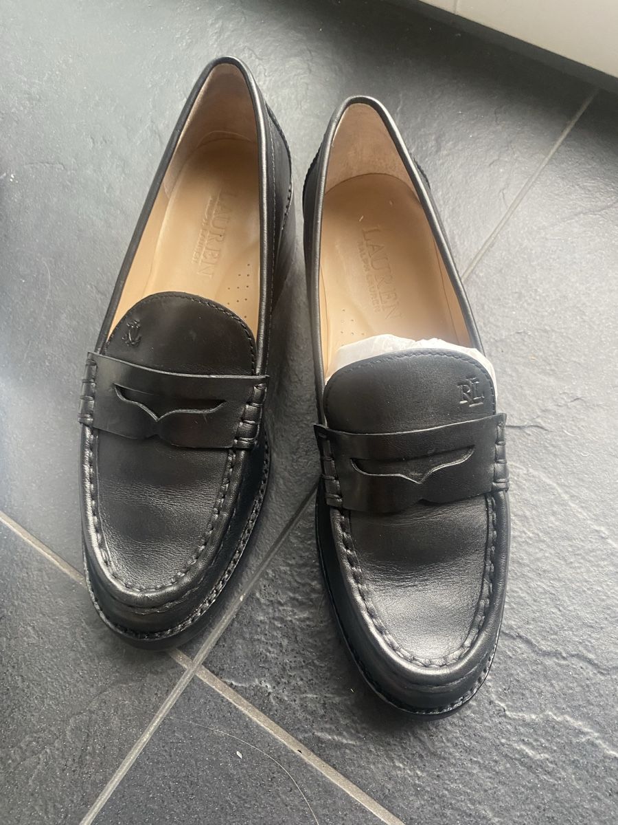 Ralph Lauren Scarpe da donna: New Ralph Lauren leather loafers – Nuovo e nell'imballaggio originale da Zug venduto da kse_w9mn