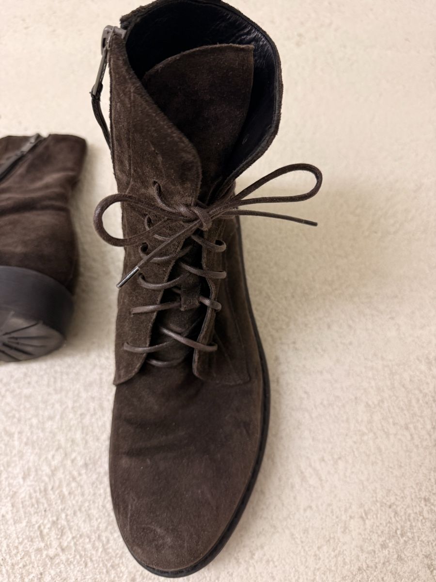 Damenschuhe: Wildleder Stiefeletten dunkelbraun Gr 40 – Gebraucht aus Allschwil von Frida015 3