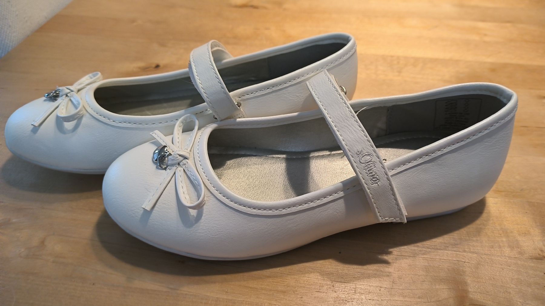 S.Oliver Scarpe per ragazze: Ballerines blanches s.Oliver, pointure 33 – Nuovo (secondo la descrizione) da Attalens venduto da frakimir 1