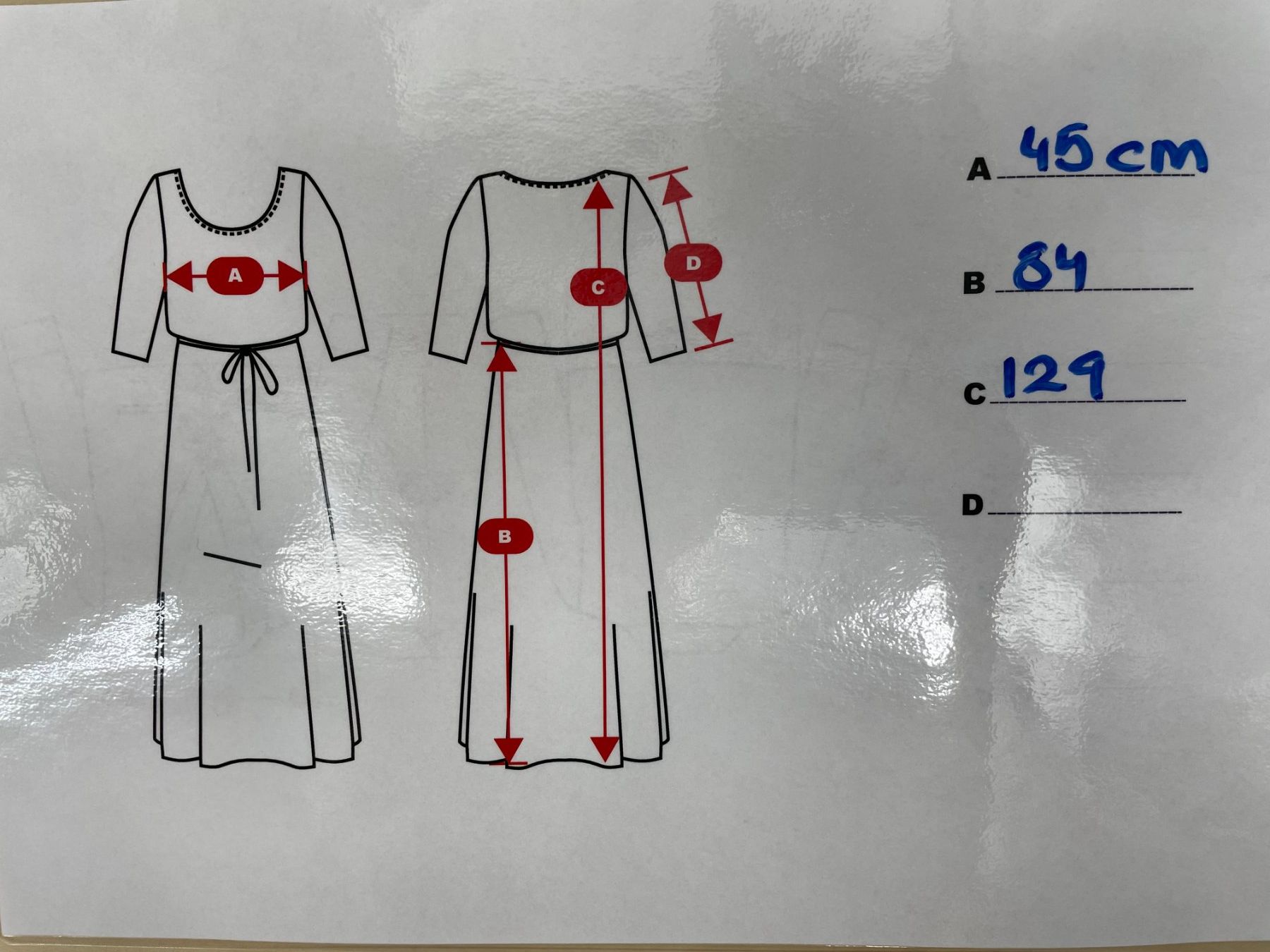 Robes: Robe vert olive – D'occasion à Lausanne par PlusValue_Lausanne 4