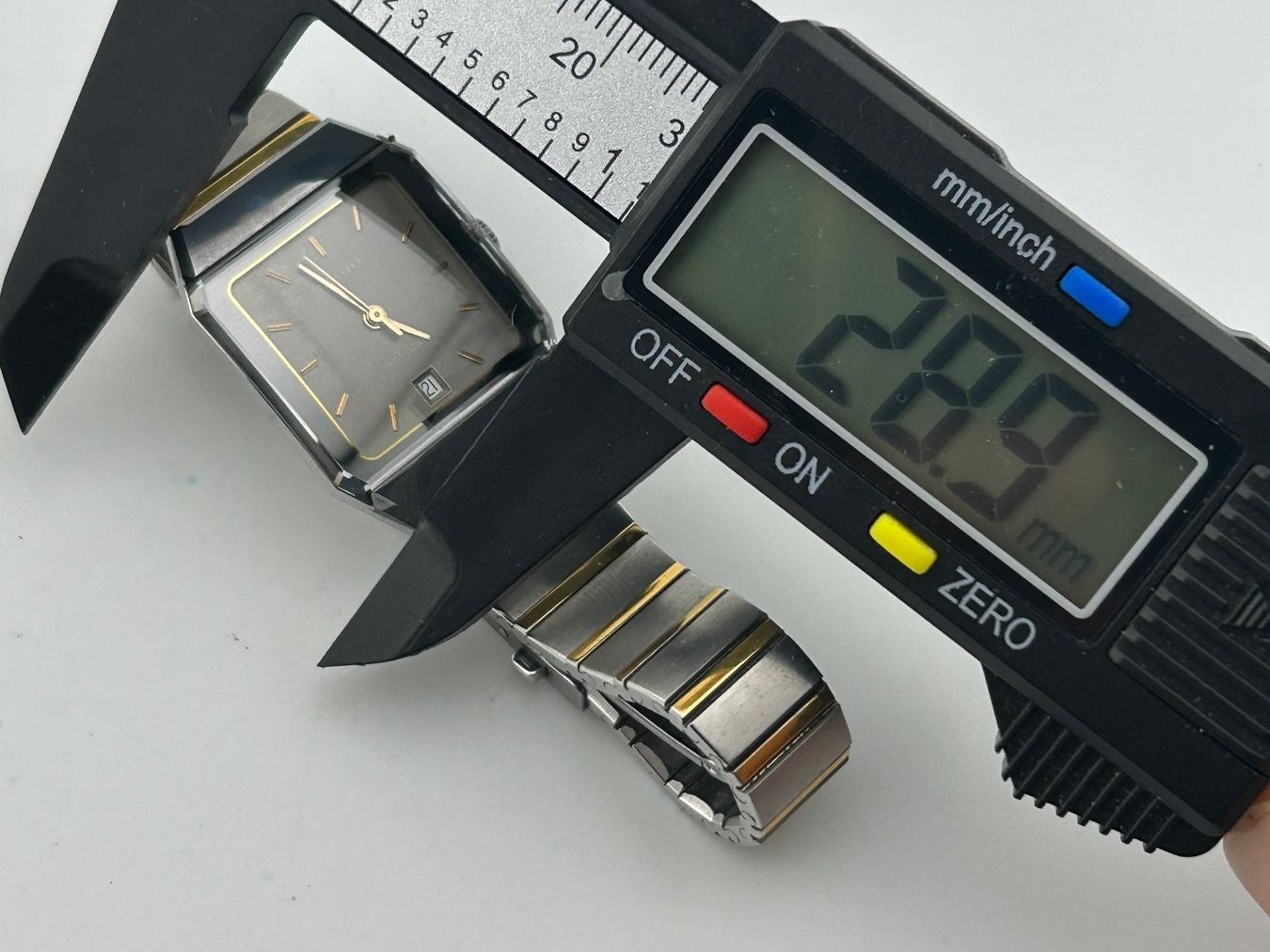 Rado Orologi: RADO Damenuhr läuft – Usato da Biel/Bienne venduto da MrP_WatchesBiel 7