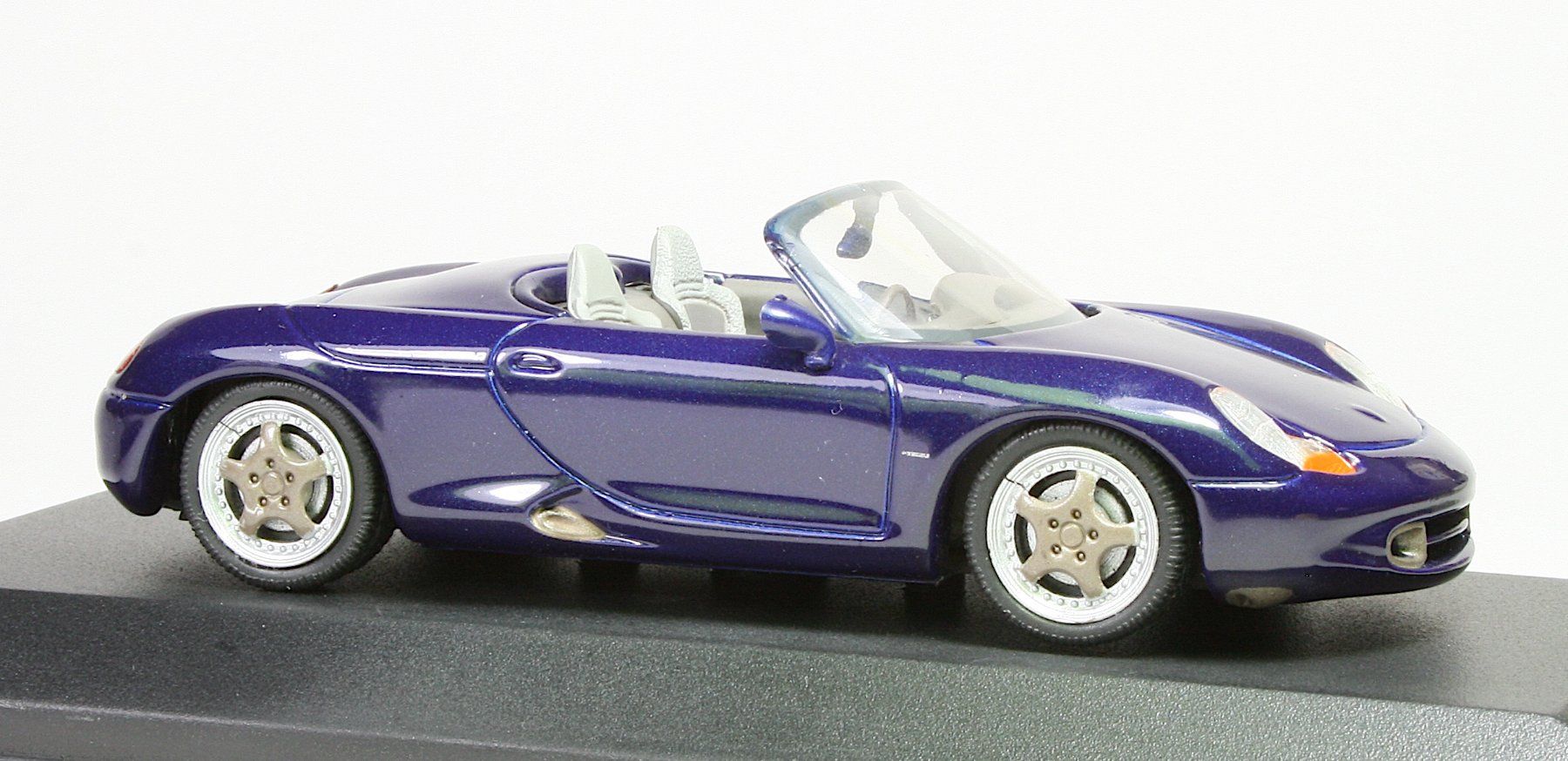 Minichamps Modellini d'auto: Minichamps Porsche Boxster, Irisblau met. – Nuovo (secondo la descrizione) da Elsau venduto da Peekay8 6