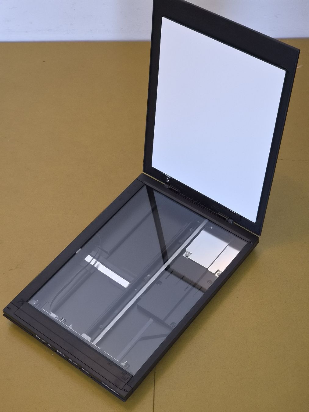Canon Scanner: Flachbettscanner Canon CanoScan LiDE 400 – Usato da Hinwil venduto da Justnox 1