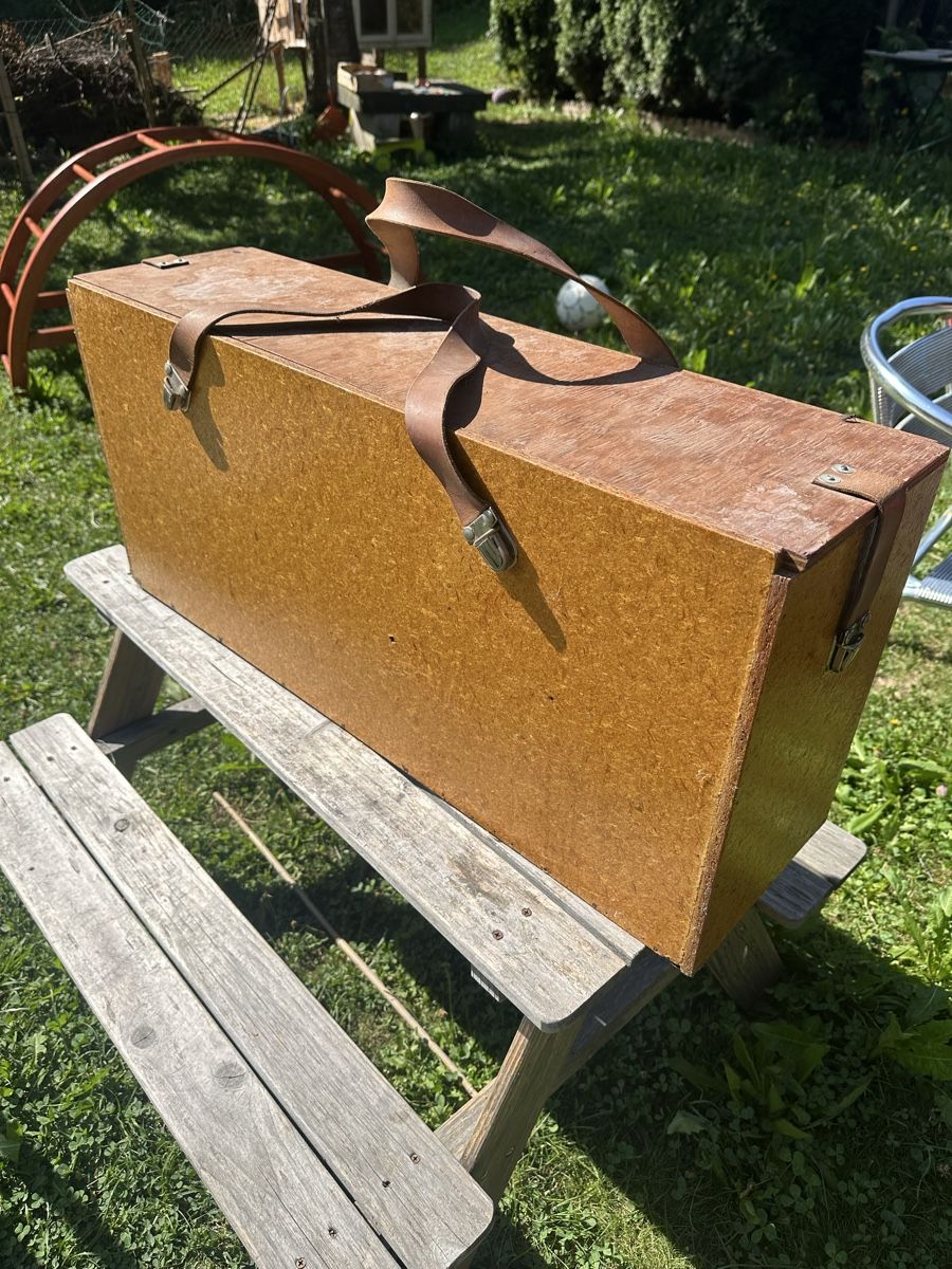 Kit di modellismo & Modellini statici: Schiffsmodell mit Benzinmotor, Schiff, Holz, – Usato da Signau venduto da Luuuukaaaaass 5
