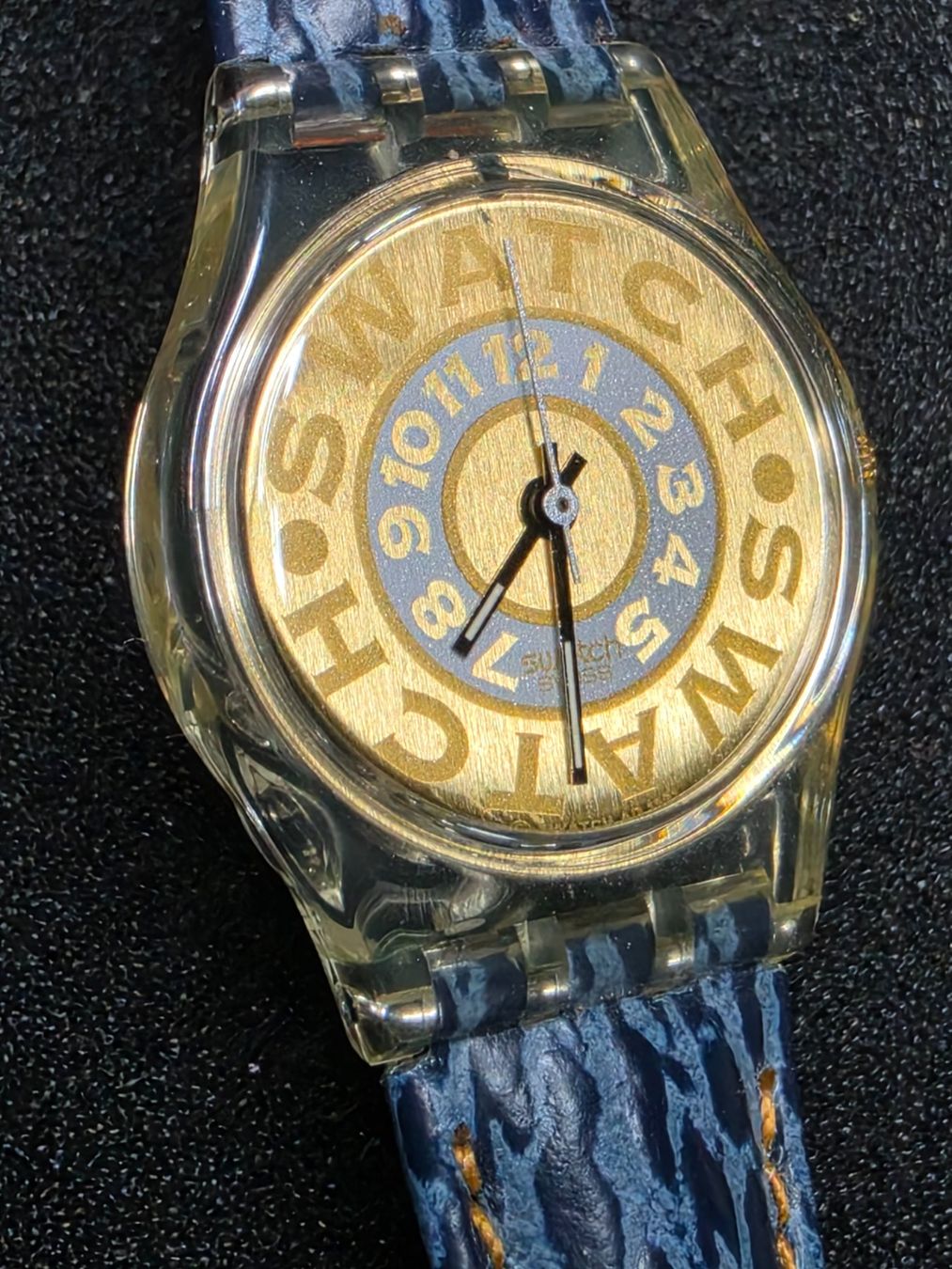 Swatch Orologi: Swatch Lady BLEACHED LK139 SELTEN 25mm – Nuovo e nell'imballaggio originale da Bülach venduto da TimeDealsNow 3