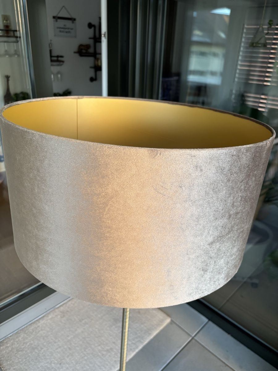 Lampes: Stehlampe – Neuf (Voir description) à Düdingen par Valeriie 1