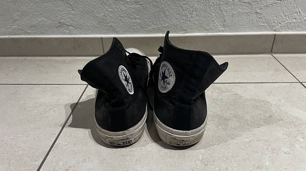 Scarpe da uomo: Converse All Star Schwarz Gr. 42 – Usato da Allenwinden venduto da Isenseven 2