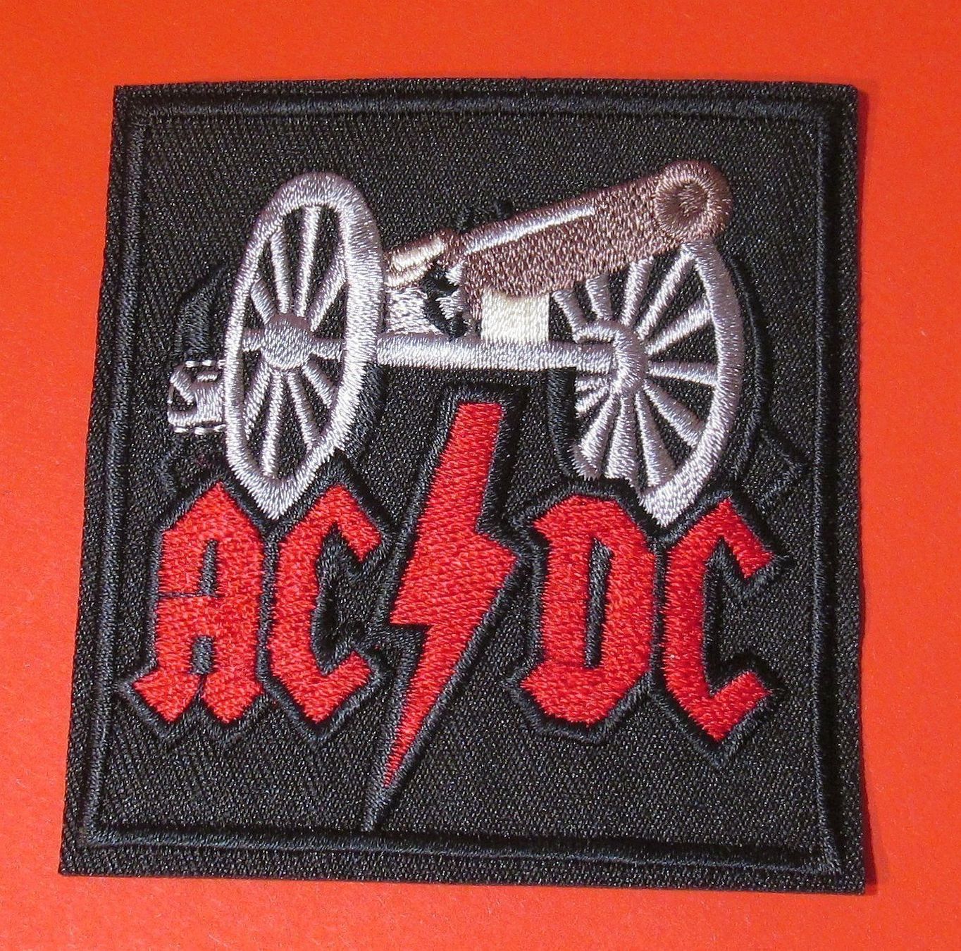 Plaketten & Abzeichen: Neu AC DC Patch / Badge – Neu und originalverpackt aus St. Margarethen TG von ursk10 1