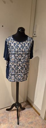 Damen Sommer T-Shirt, Grösse 40, modern und bequem! BRAX