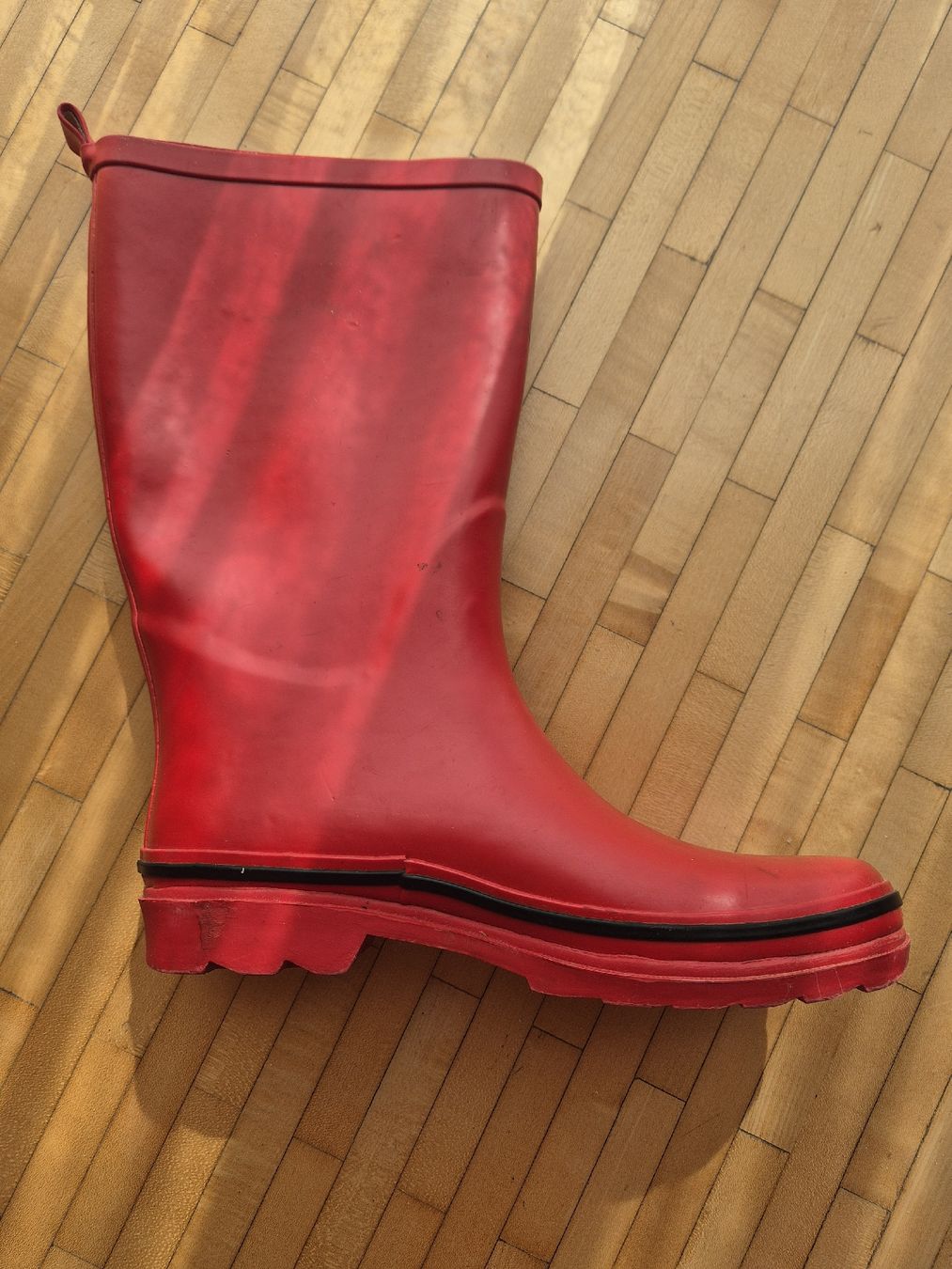 Chaussures femmes: Red Waterproof Rain Boots – D'occasion à Pfeffingen par Elegant_trend 2