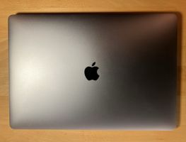 MacBook Pro 15 Zoll 2017, i7, 16 GB, 500 GB