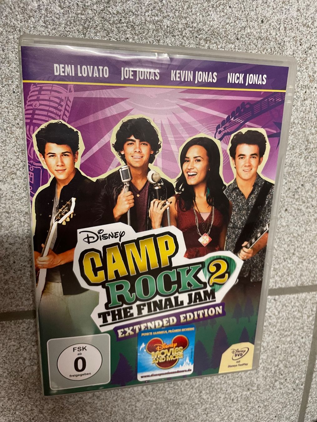 Tutti i DVDs: Camp Rock 2 - The Final Jam - Extended Edition (DVD) – Usato da Eschen venduto da 33shaggy33