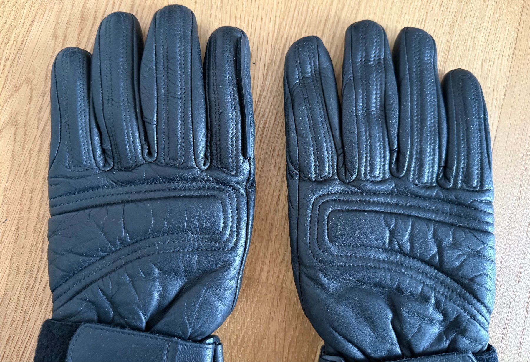 Harley-Davidson Guanti & manicotti: Harley-Davidson Damen-Handschuhe – Usato da Frauenkappelen venduto da HDPerle 1