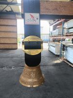 Neuwertige GUSSET UETENDORF SWISS MADE GLOCKE
