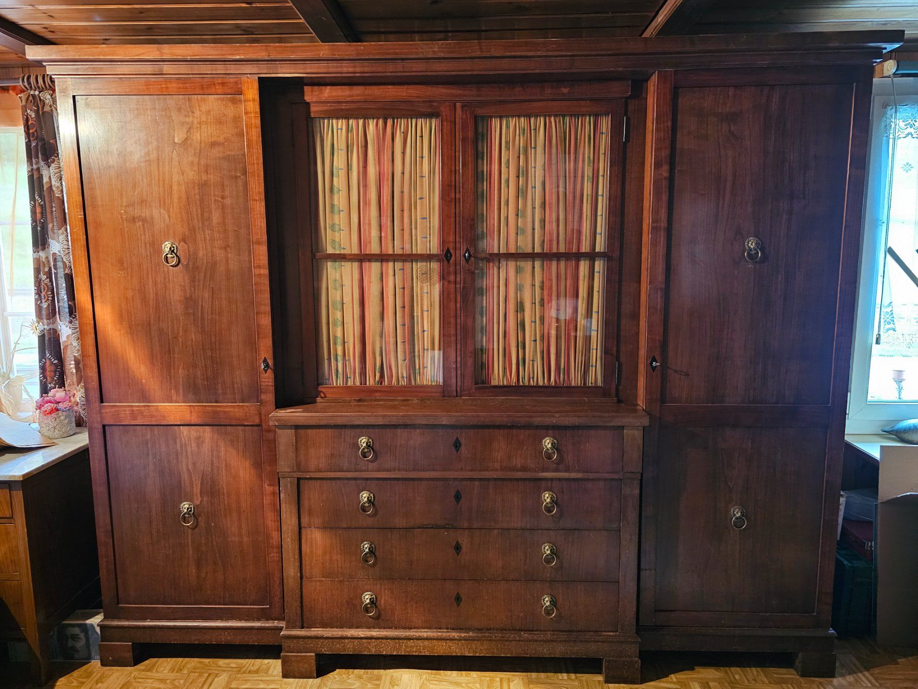 Schränke: Kleiderschrank – Gebraucht aus Bigenthal von Westerngirl