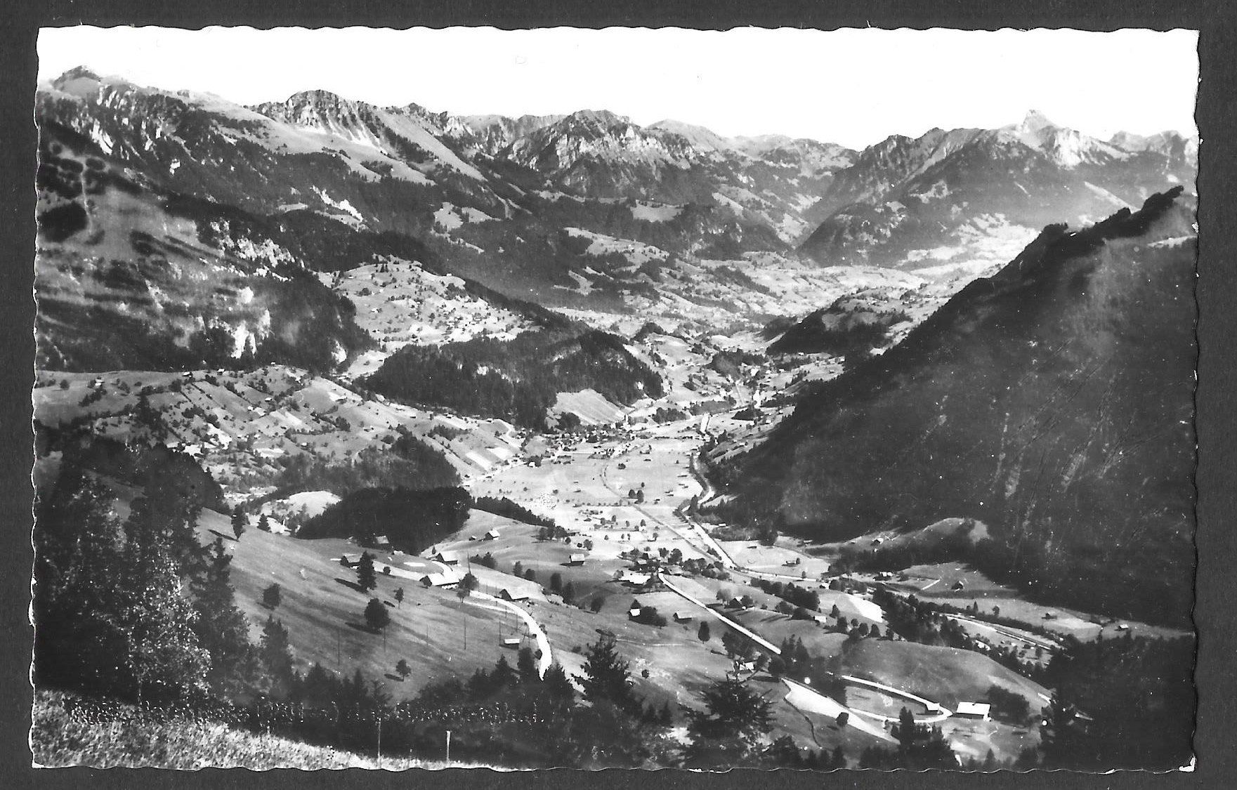 Ansichtskarten: Jaunpass mit Sicht ins Simmenthal – Gebraucht aus Olten von clotaldi