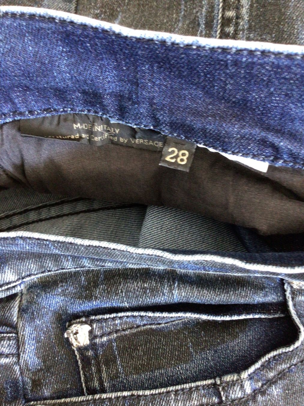 Versace Jeans: Versace Jeans – Nuovo (secondo la descrizione) da Ennetbürgen venduto da scriccolo 4