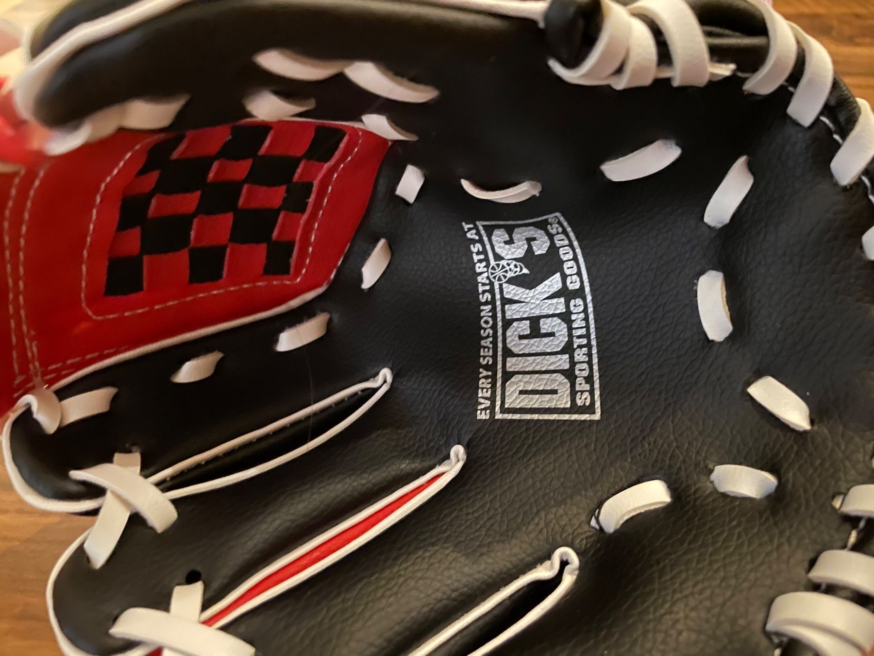 Jouets: Original Dick‘s Baseballhandschuh inkl. Softball – D'occasion à Goldswil par Fisel 3