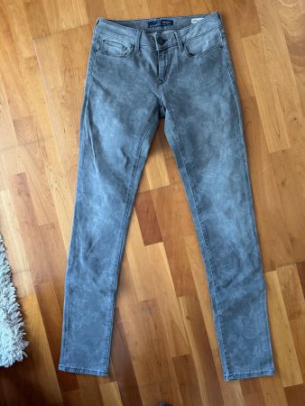 Tolle Jeans von Cecil mit Rosenmuster, ca 36