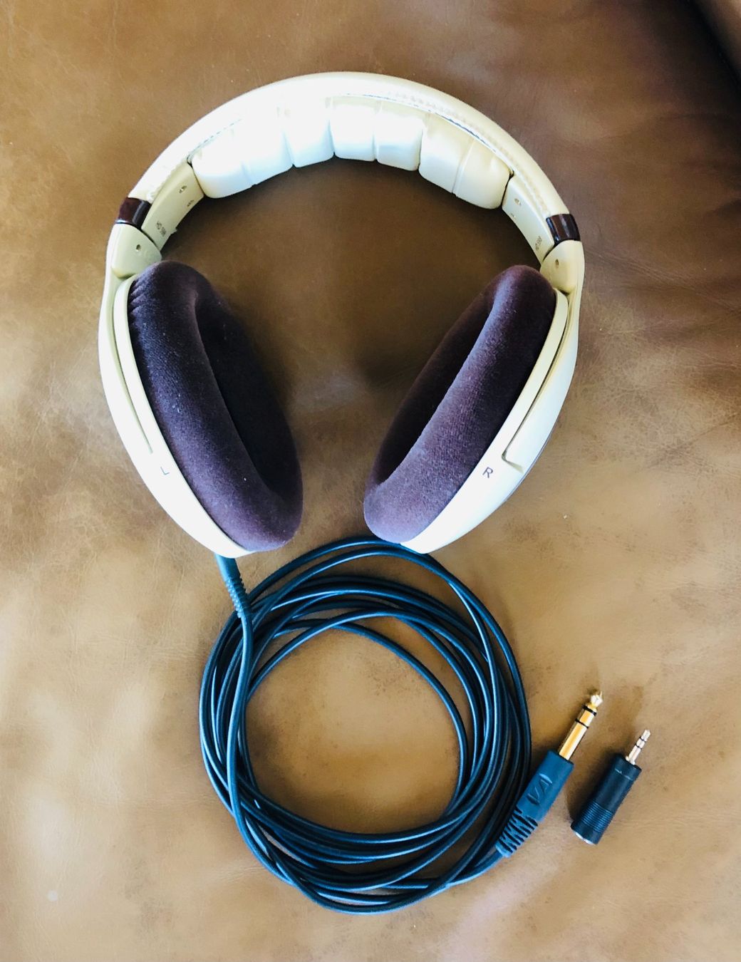 Cuffie: Casque Sennheiser HD 598 – Usato da Les Pontins venduto da dom2010