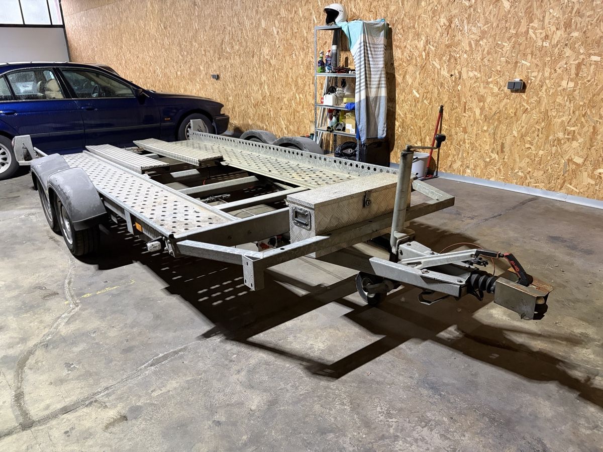 Humbaur Rimorchi: Remorque transport voiture – Usato da Lossy venduto da Bmwpassion 2