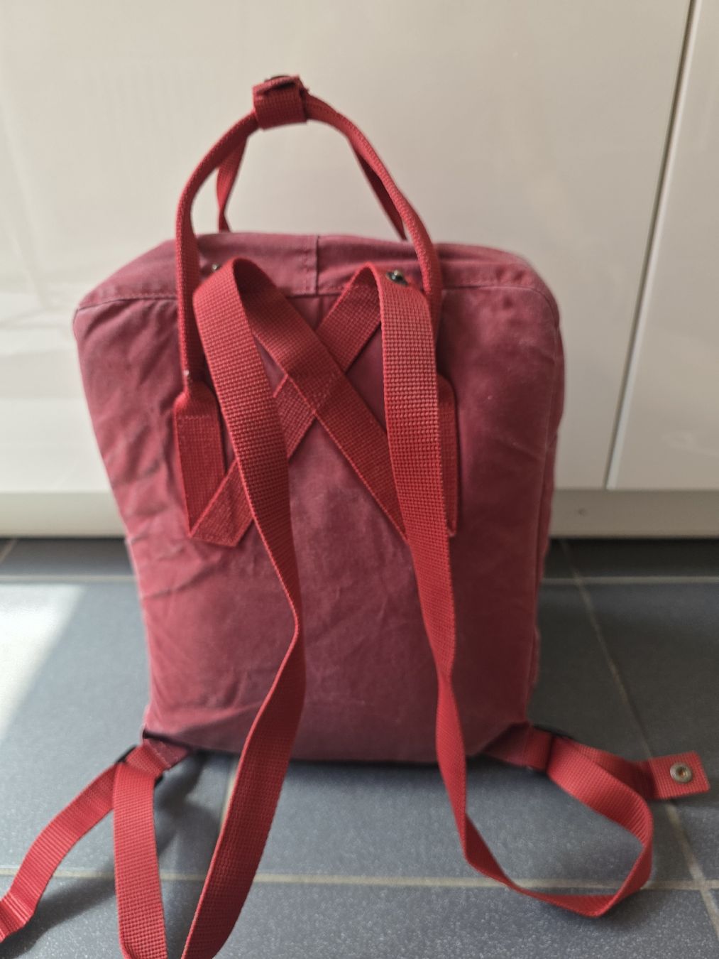 Fjällräven Zaini: Fjällräven Kankan Backpack Red – Usato da Zürich venduto da lit_n7pb 2