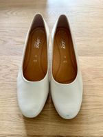 Pumps von Gabor, beige, Gr. 40 (EU 6.5)