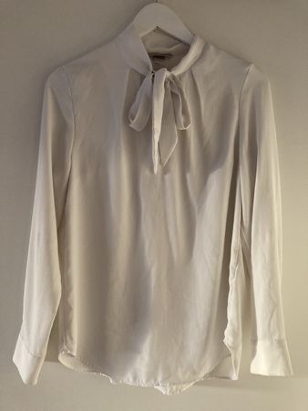 H&M Bluse, creme weiss, Grösse 36, Top Zustand!