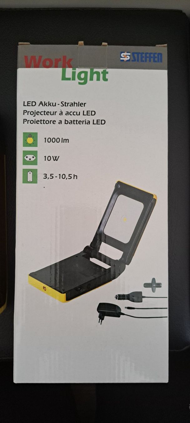 Fari: Neuwertiger LED Akku-Strahler Work Light Steffen 10W – Nuovo (secondo la descrizione) da Müllheim Dorf venduto da Miss_suisse