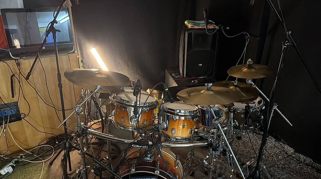 Strumenti musicali: Ludwig Acssent Custom – Usato da Pfäffikon SZ venduto da Drumstar 1