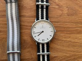 Kapten & Son Uhr