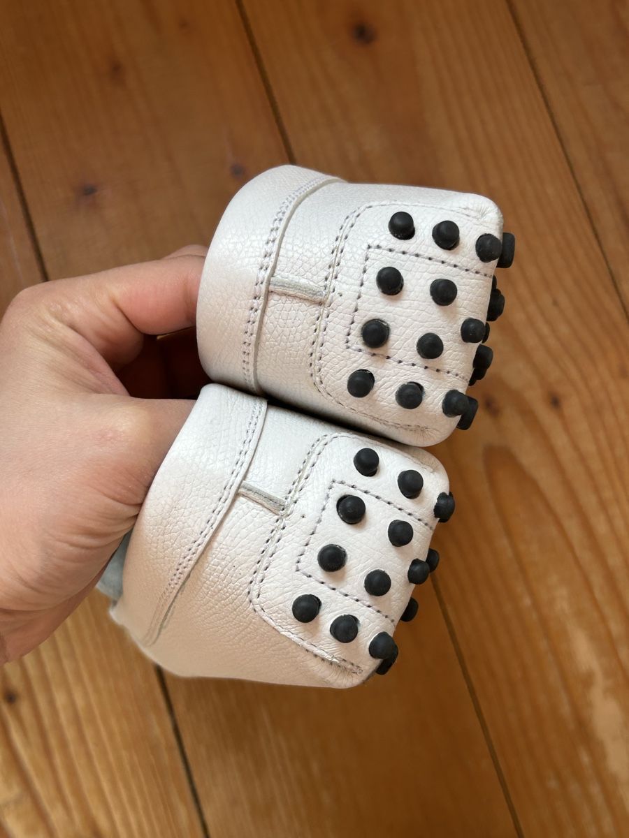Tod'S Scarpe da donna: Tods White Loafer Shoe – Usato da St.Josefen venduto da lop_lh8d 6