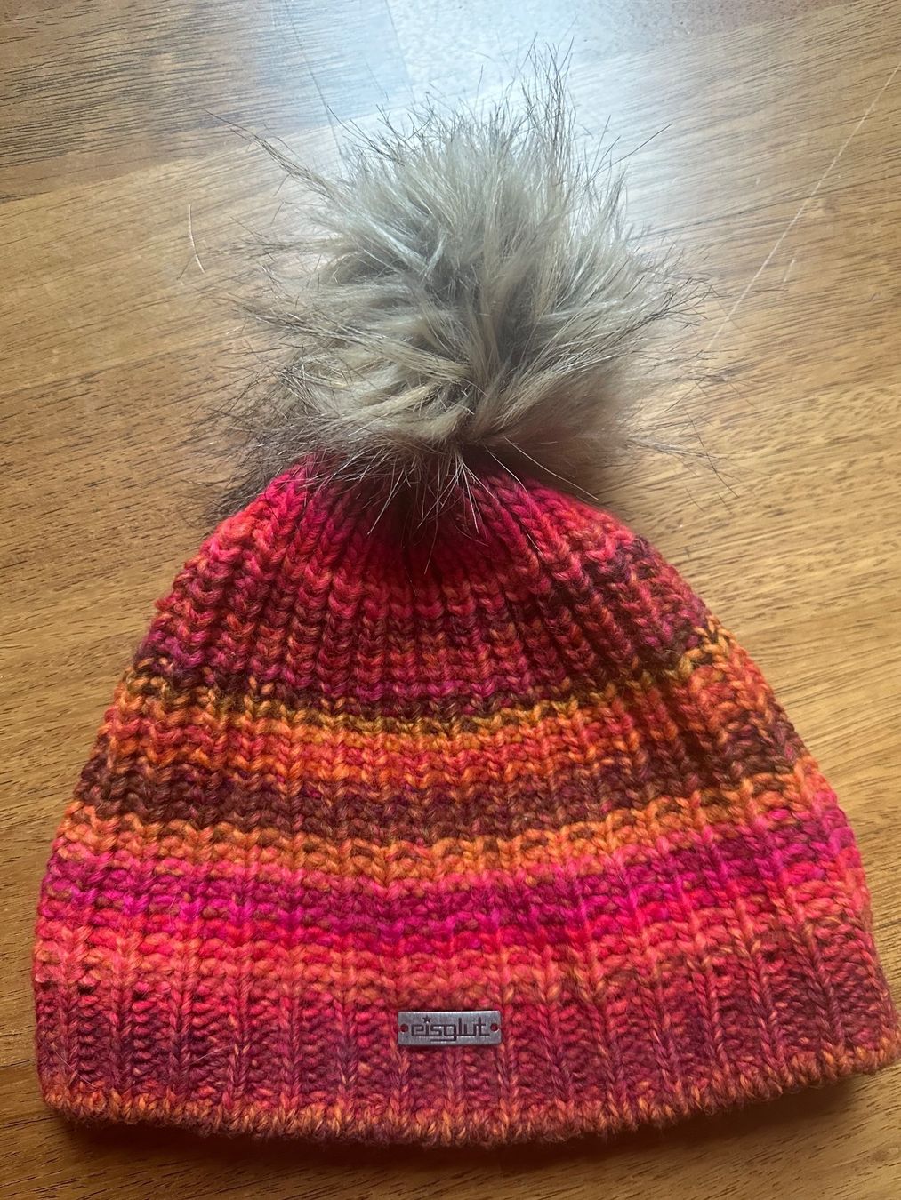 Autres vêtements femmes: Kappe – D'occasion à Herzogenbuchsee par SaRaDe77